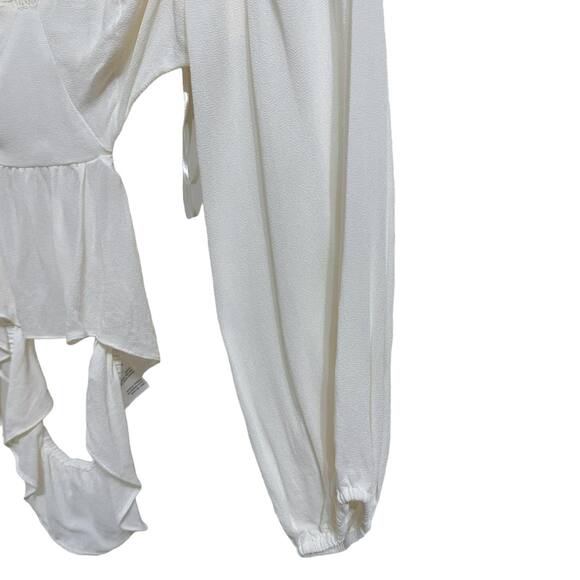 Reformation Womens White Smocked Ruffle Bishop Sleeve Off Shoulder Blouse Size 4 - Picture 2 of 5
